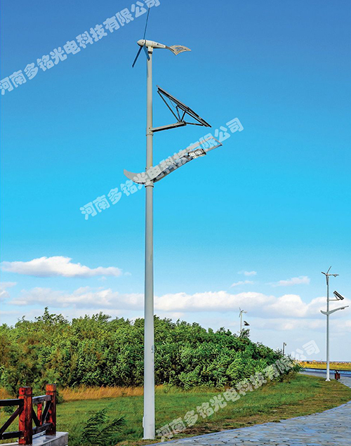 太陽(yáng)能LED路燈